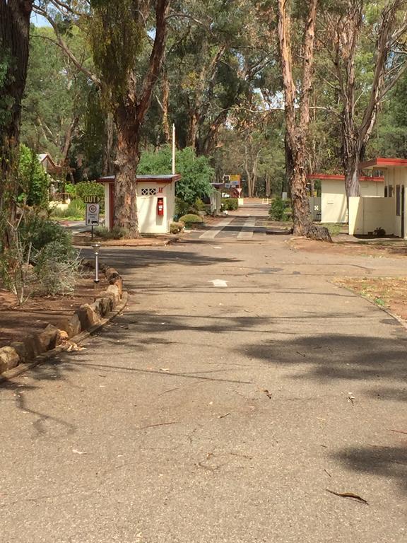Wagon Wheel Motel & Units Coonabarabran Exterior photo